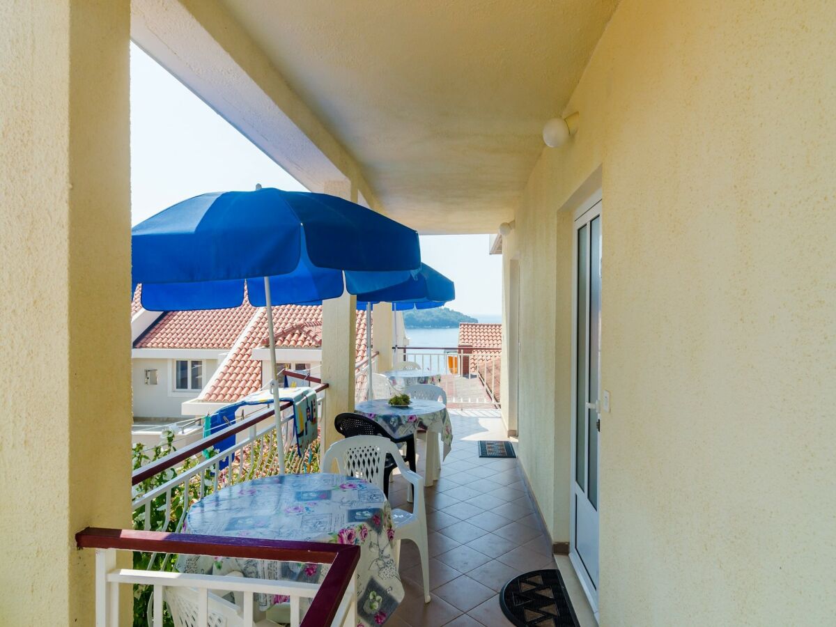 Apartment Apartments Rašica Molunat - Standard Studio