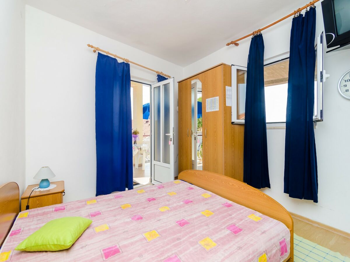 Apartment Apartments Rašica Molunat - Studio 16