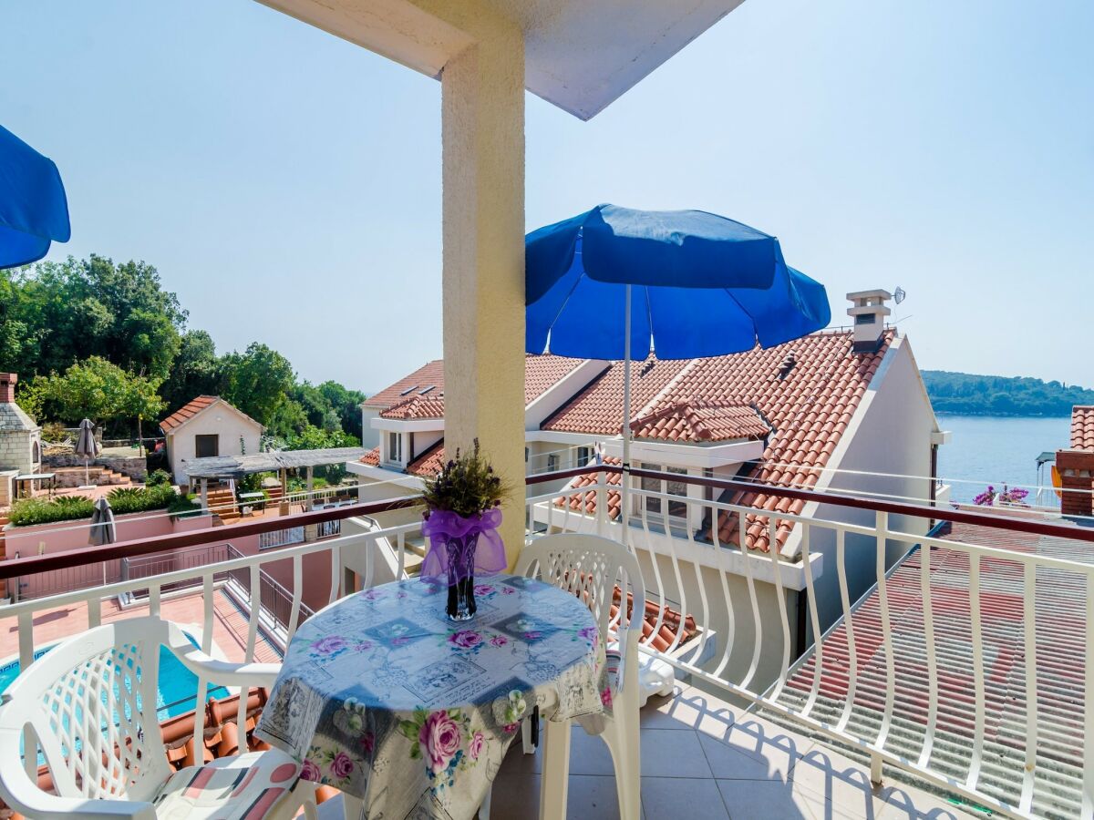 Apartment Apartments Rašica Molunat - Studio 16 - Outdoor photo 2