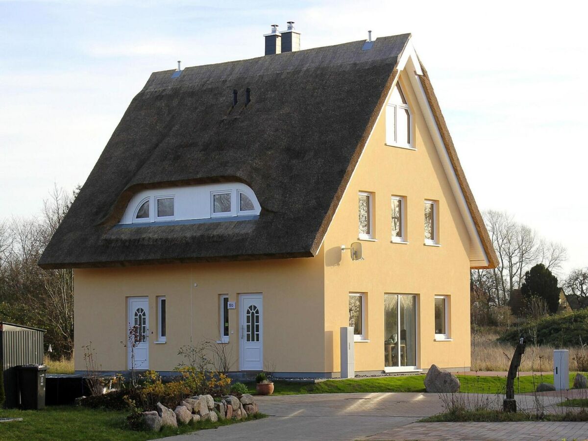 Holiday house Ferienhaus Breetzer Boddentraum in Vieregge - Outdoor photo 2