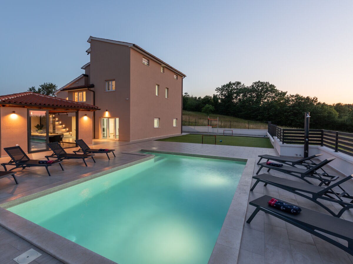 Villa Villa Emi