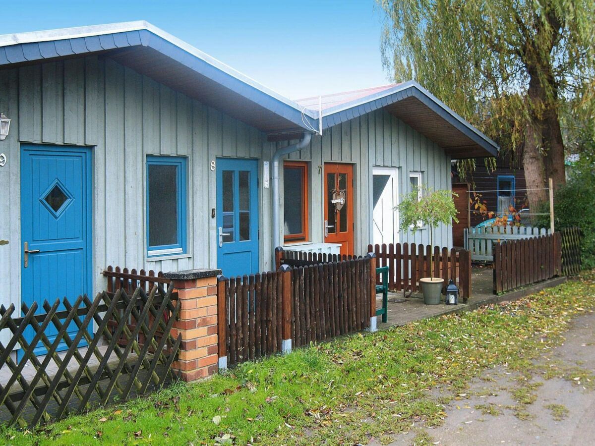 Holiday house Bootshaus in Mirow mit überdachter Terrasse
