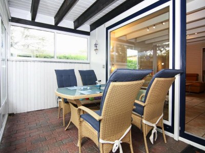 Bungalow Attraktiver Bungalow in Warwerort an der Nordsee in Büsum - Bungalow
