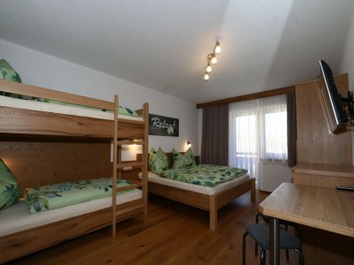 Holiday house Beautiful holiday flat in Krimml near waterfalls - Features photo 14