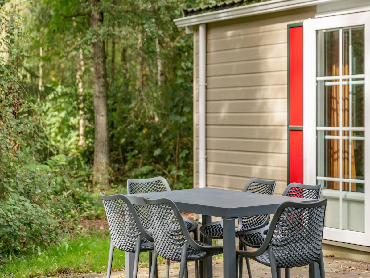 Holiday park Tranquil Stay in Drenthe - Outdoor photo 3
