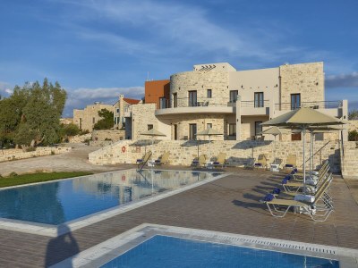 Apartment Villa in Kamilari near Kid-Friendly Beach - Outdoor photo 10