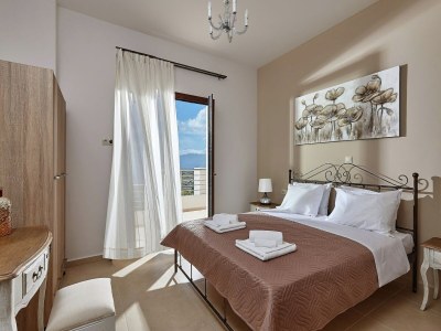 Apartment Villa in Kamilari near Kid-Friendly Beach - Features photo 21