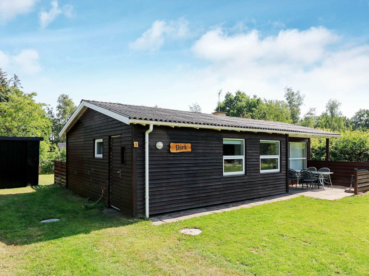 Holiday house 6 person holiday home in Hadsund - Outdoor photo 2