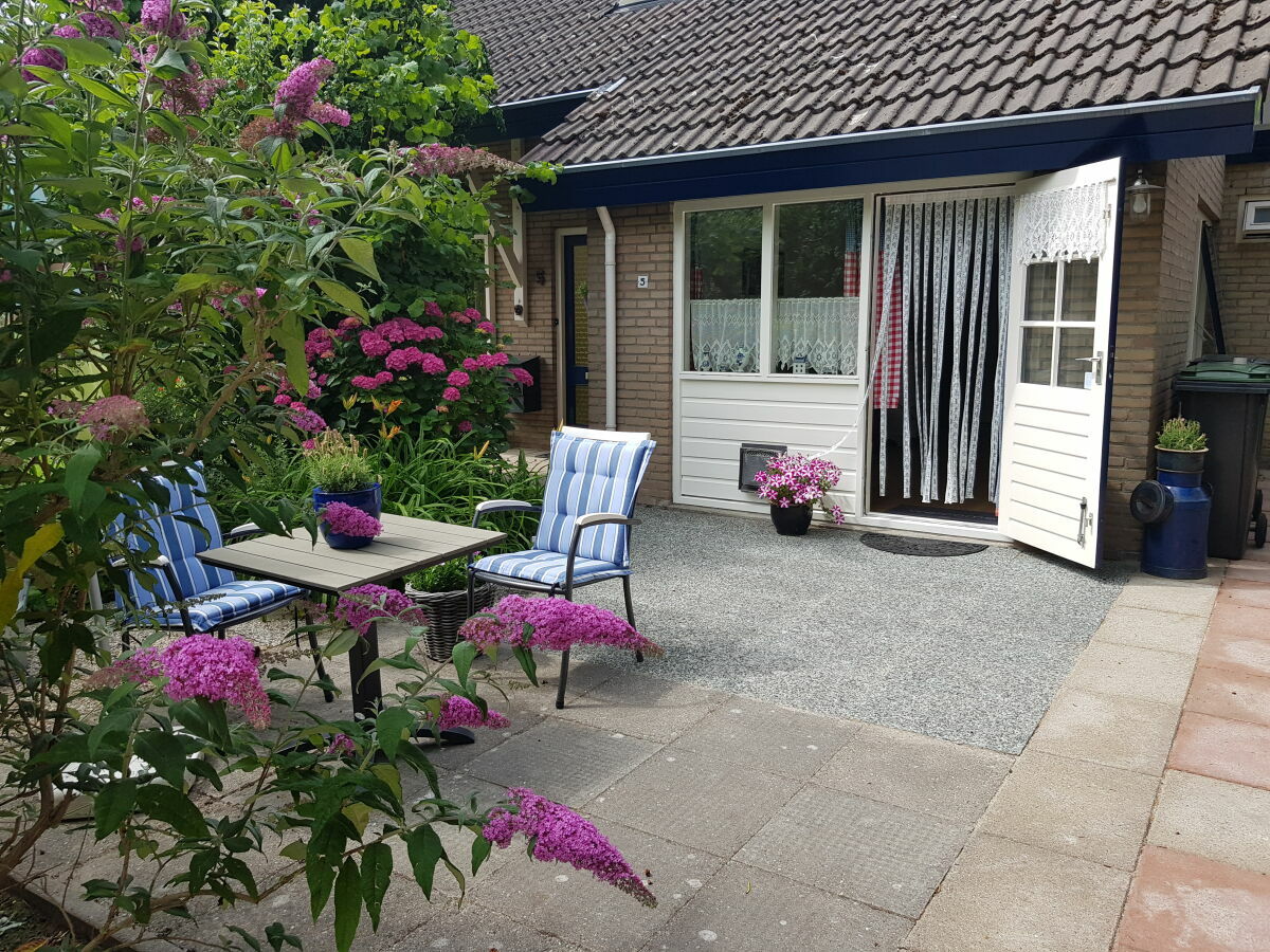 Holiday house OK36 Holiday Home with Dog Oostkapelle