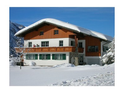 Apartment Ferienwohnung Nelly in Holzgau - Apartment