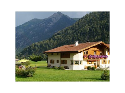 Apartment Holzgau - Outdoor photo 17