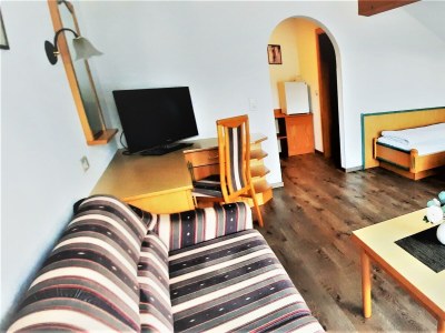 Holiday room Mehrbettzimmer, Dusche, WC, Balkon - Features photo 48