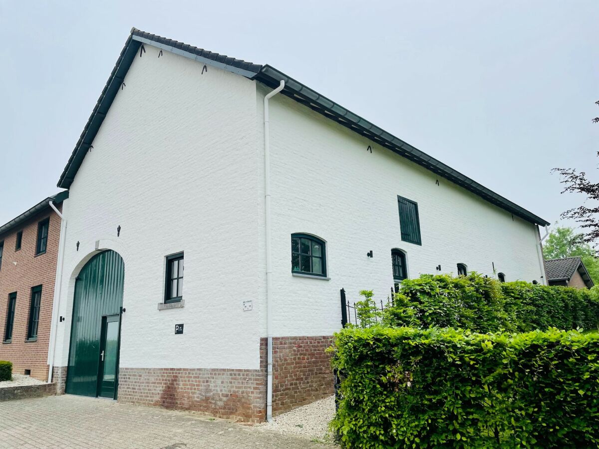 Farmhouse Attractive apartment in South Limburg
