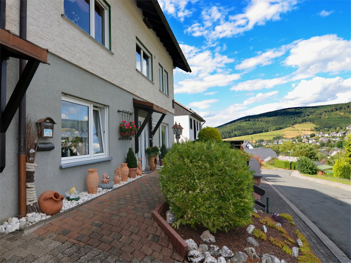 Apartment Modern Escape in Niedersfeld - Outdoor photo 2