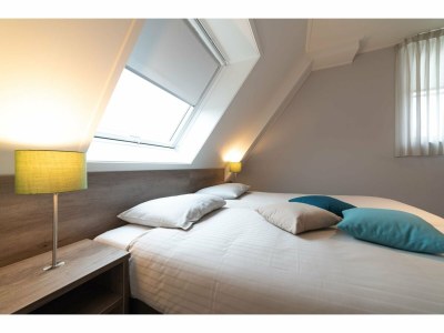 Holiday house Villa in Zeeland with Jacuzzi and Sauna - Features photo 11