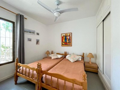 Holiday house Golf & Beachside Getaway - Features photo 20