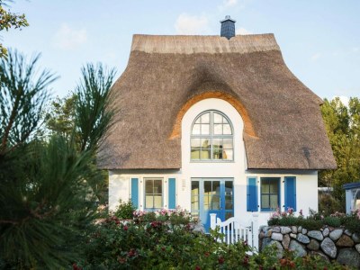 Holiday house Luxushaus Bodden mit Sauna in Fischland-Darss-Zingst - Holiday house