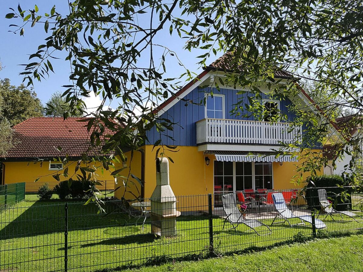 Holiday house Ferienhäuser am Kummerower See, Verchen