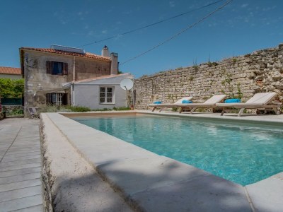 Villa Antiqua in Osor, islands of Cres in Nerezine - Villa
