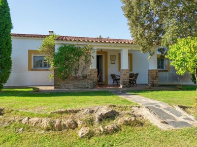 Holiday park Ferienhaus in Tajo mit Pool und Wald - Holiday park