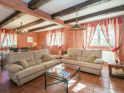 Holiday park Ferienhaus in Tajo mit Pool und Wald - Features photo 19