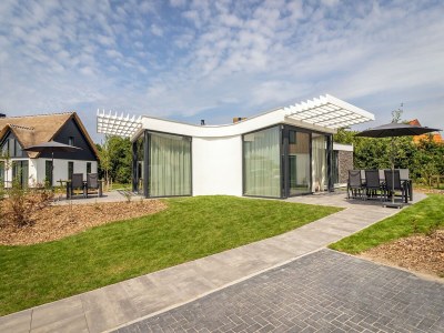 Holiday park Villa in Texel near De Koog Beach - Outdoor photo 2