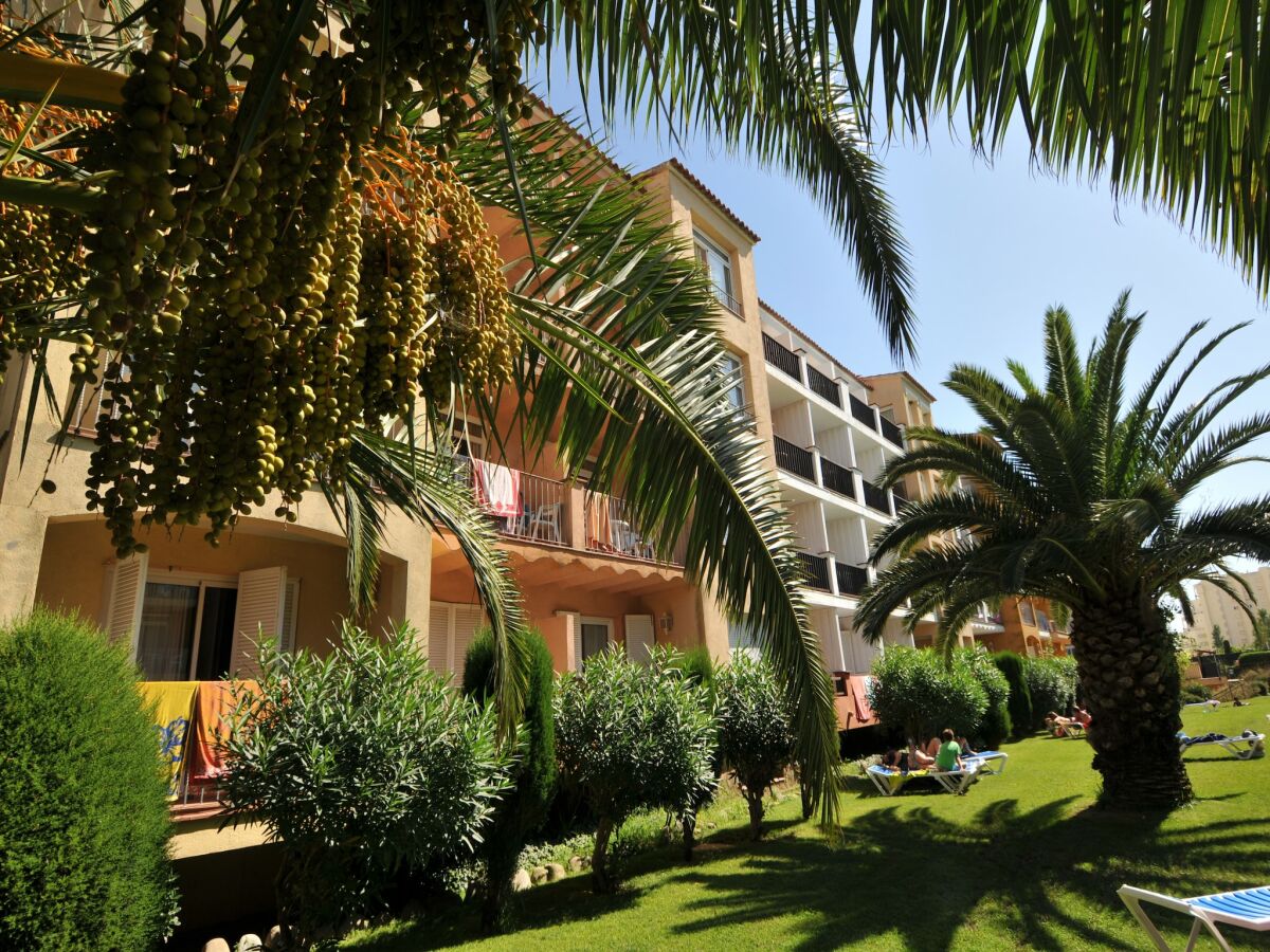 Holiday park Apartment in Empuriabrava by the Beach - Outdoor photo 3