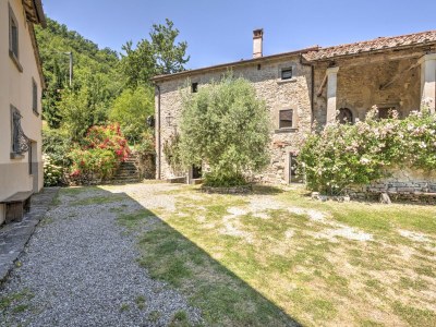 Holiday park Tranquil Retreat in Serignana - Outdoor photo 6