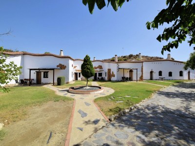 Holiday park Höhlenhaus in Guadix mit privatem Pool - Outdoor photo 12