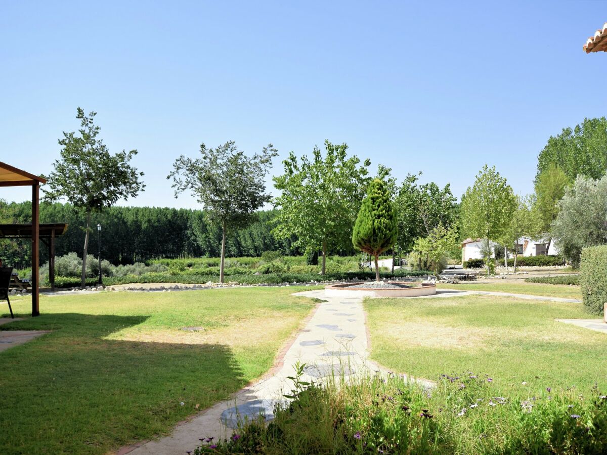 Holiday park Höhlenhaus in Guadix mit Pool und Grill - Outdoor photo 4