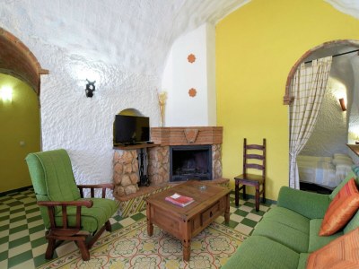 Holiday park Höhlenhaus in Guadix mit Pool und Grill - Features photo 22