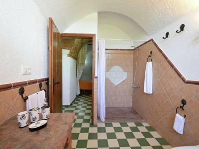 Holiday park Höhlenhaus in Guadix mit Pool und Grill - Features photo 26