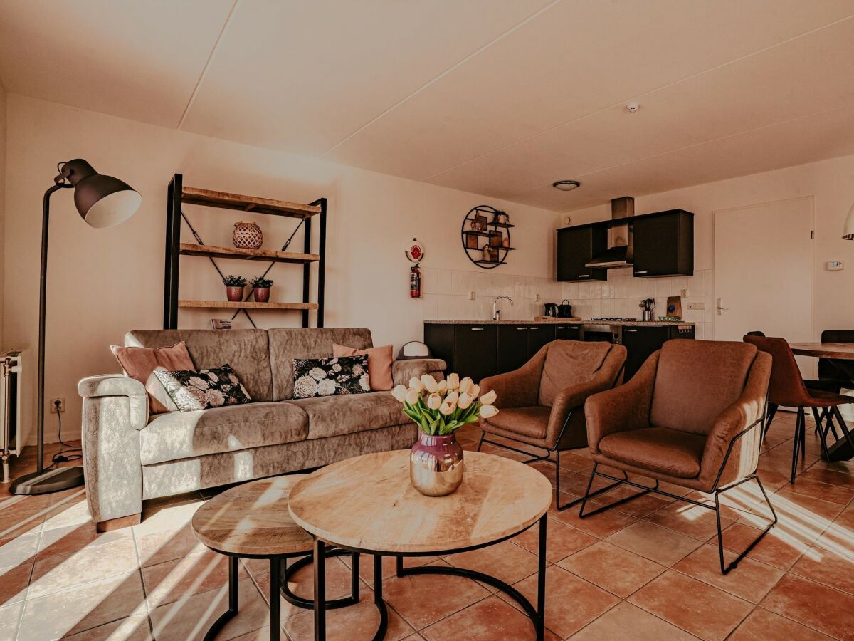 Holiday park Uitgeest Apartment with Waterpark Nearby - Features photo 5