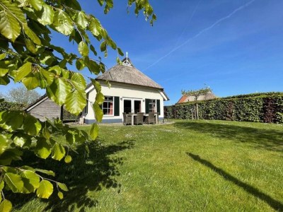 Holiday park House with a terrace near Langweerder Wielen - Outdoor photo 3
