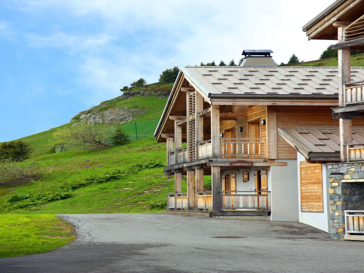 Holiday park Grand Massif Family Retreat - Outdoor photo 2