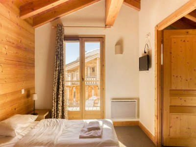 Holiday park Snowy Chalet w/ Views - Features photo 9