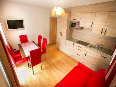 Apartment Apartment Ortisei near Seiser Alm Ski Lift - Features photo 6
