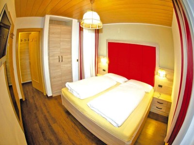 Apartment Apartment Ortisei near Seiser Alm Ski Lift - Features photo 10