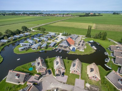 Holiday park Modern chalet near Lake Sneek - Outdoor photo 6