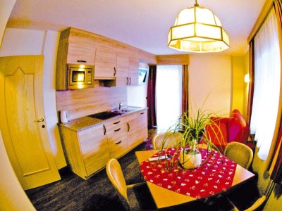 Apartment Apartment in Val Gardena near Ski Slopes - Features photo 4