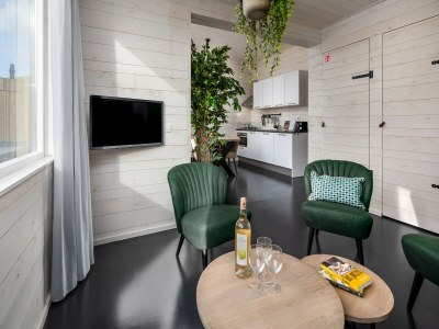 Holiday park Lodge in Schaijk with Garden Terrace - Features photo 4