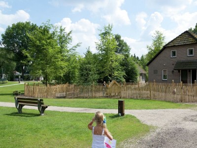 Holiday park Ferienhaus mit Terrasse in Bedafse Bergen - Outdoor photo 7