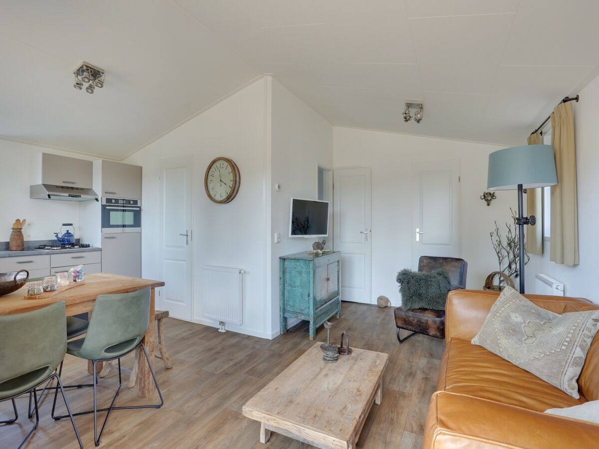 Holiday park Bungalow mit Terrasse in Bedafse Bergen