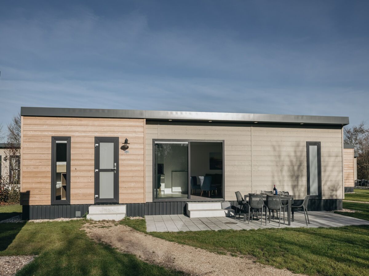 Holiday park Chalet near Dutch Beaches and Town Center