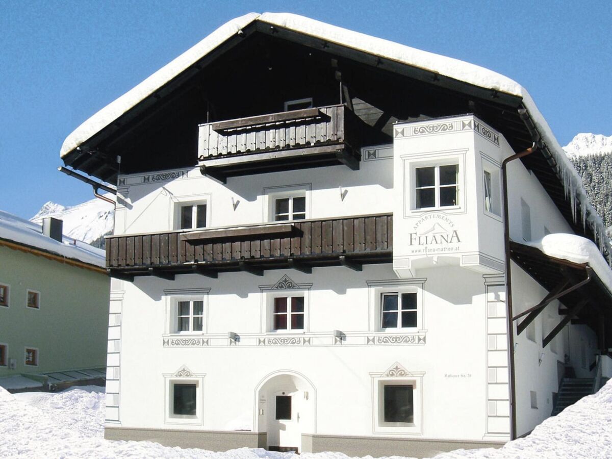 Apartment Apartment in Ischgl for winter sports enthusiasts - Outdoor photo 5