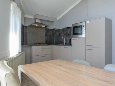 Holiday park Bungalow near North Sea Beach with Garden - Features photo 8