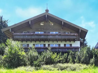 Apartment Chalet in Dienten with Ski-In Access - Outdoor photo 4