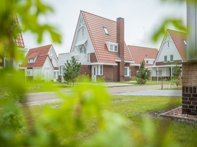 Holiday park Villa in Dishoek nahe Noordzee-Strand - Outdoor photo 4