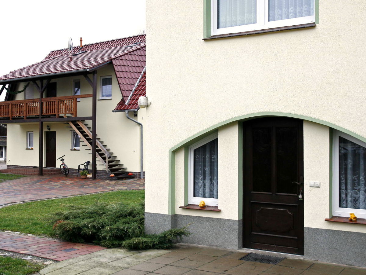 Holiday apartment No. 4 "Am Gurkenradweg" - Outdoor photo 2