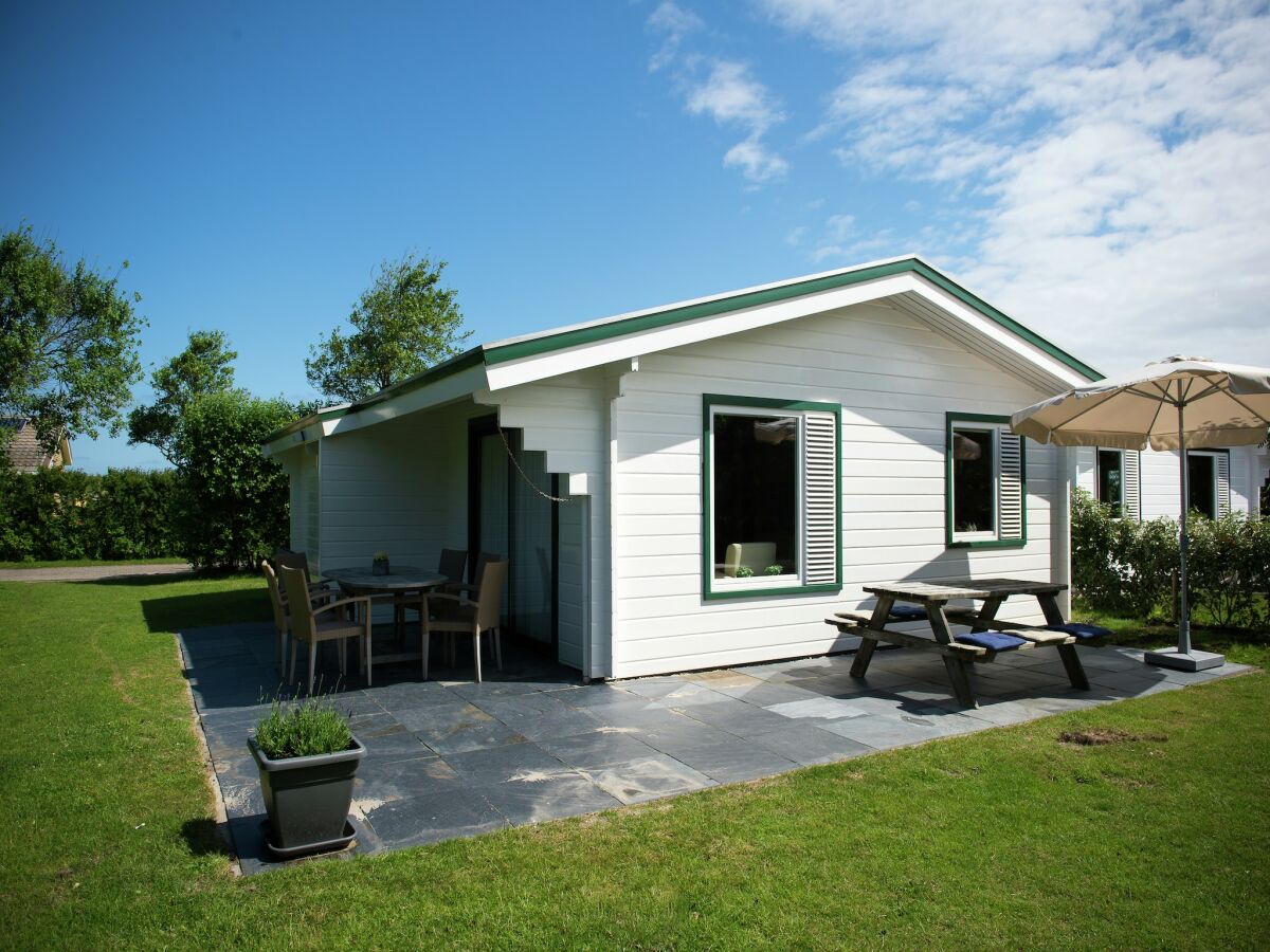 Holiday park Hollum Bungalow Near Beach